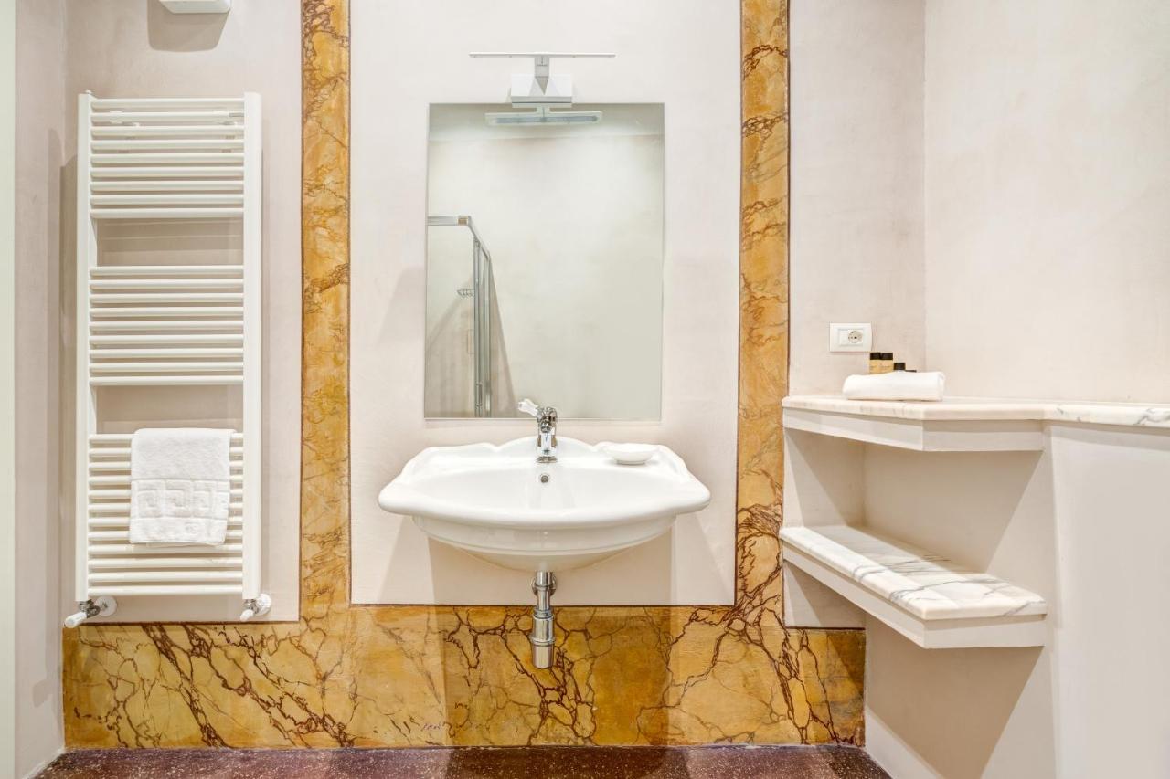 Palazzo D'Oltrarno - Residenza D'Epoca Bed & Breakfast Floransa Dış mekan fotoğraf