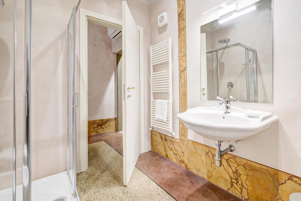 Palazzo D'Oltrarno - Residenza D'Epoca Bed & Breakfast Floransa Dış mekan fotoğraf